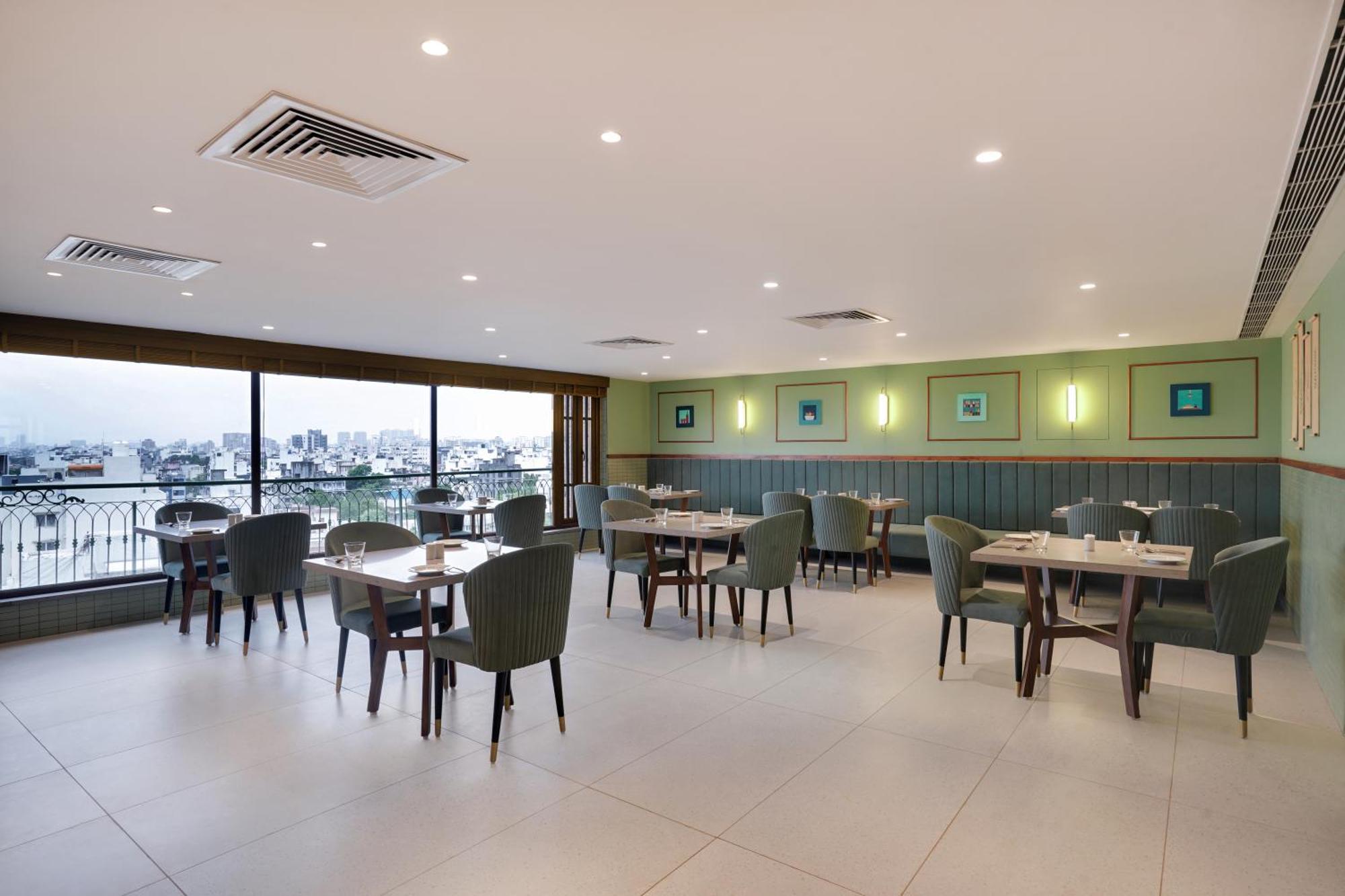 Lemon Tree Hotel, Rajkot Eksteriør bilde