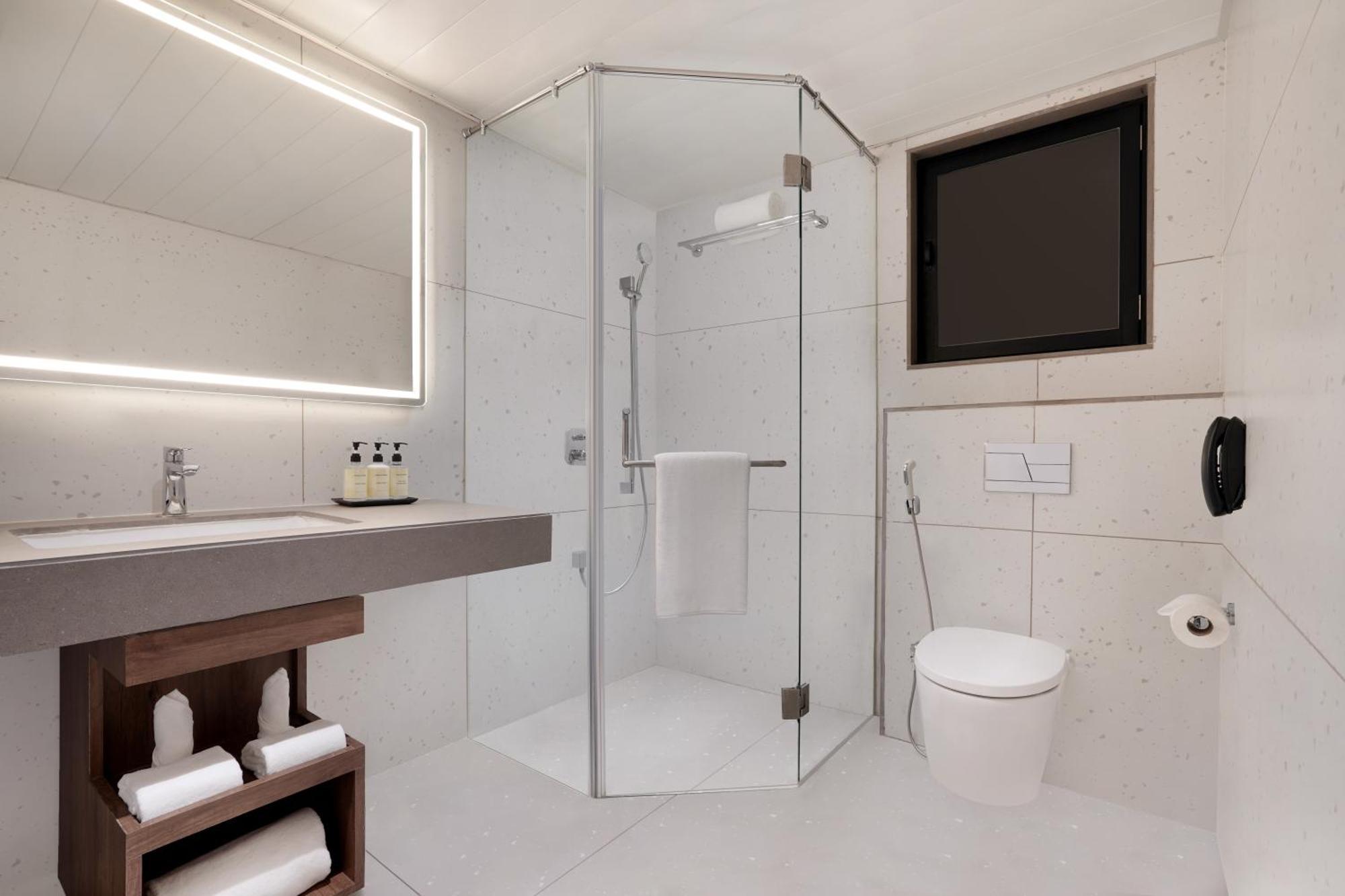 Lemon Tree Hotel, Rajkot Eksteriør bilde