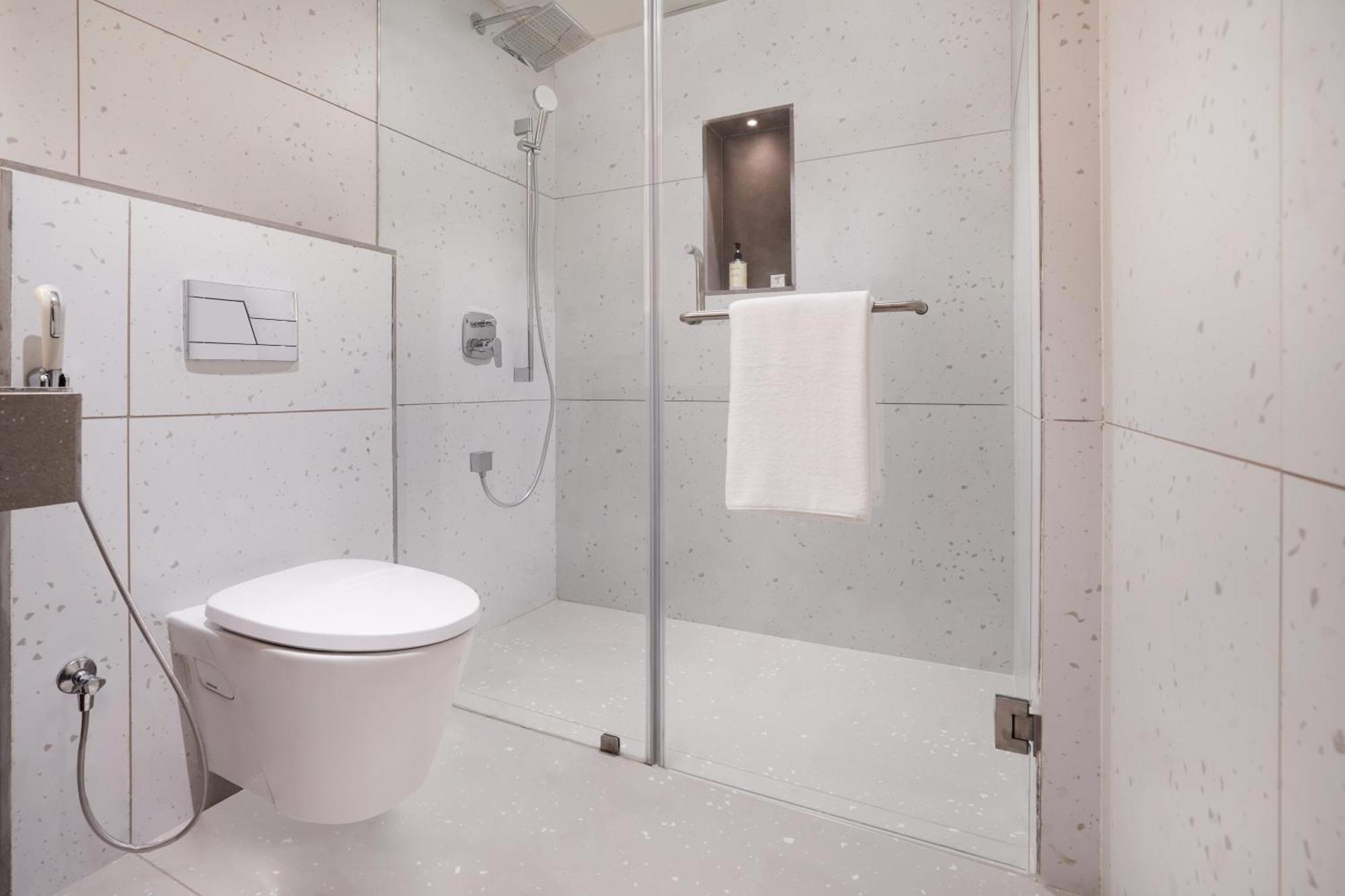 Lemon Tree Hotel, Rajkot Eksteriør bilde